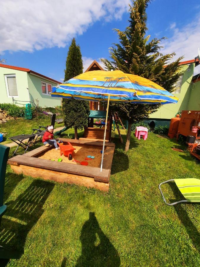 Apartman Sen Petrov Exterior foto
